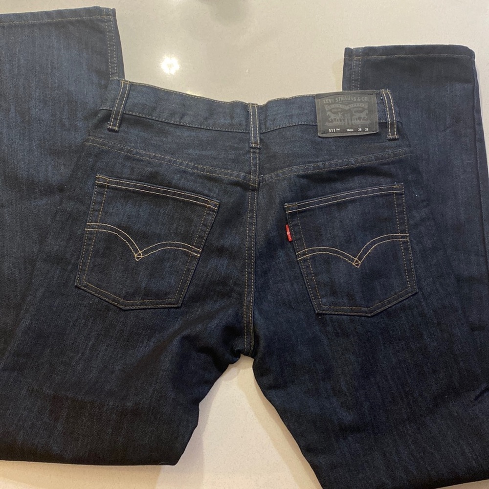 Levi’s boy 16